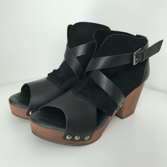 Free People Rendering Leather 9.5/40 Crisscross Straps Clog Sandal Wood Platform - Picture 2 of 9